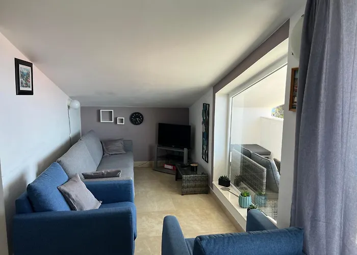 Mit Balkon Und Herrlichem Meerblick By Interhome Apartment Trogir